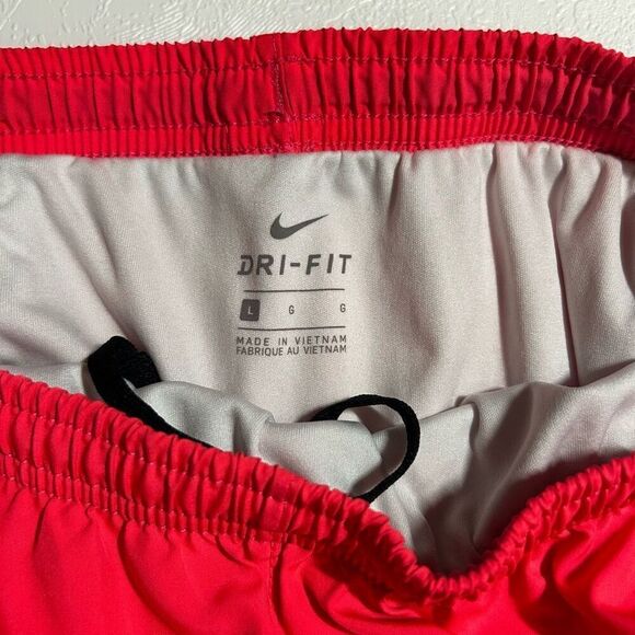 Nike Tempo Running Shorts | Red & Gray | Size Large - Picture 3 of 6